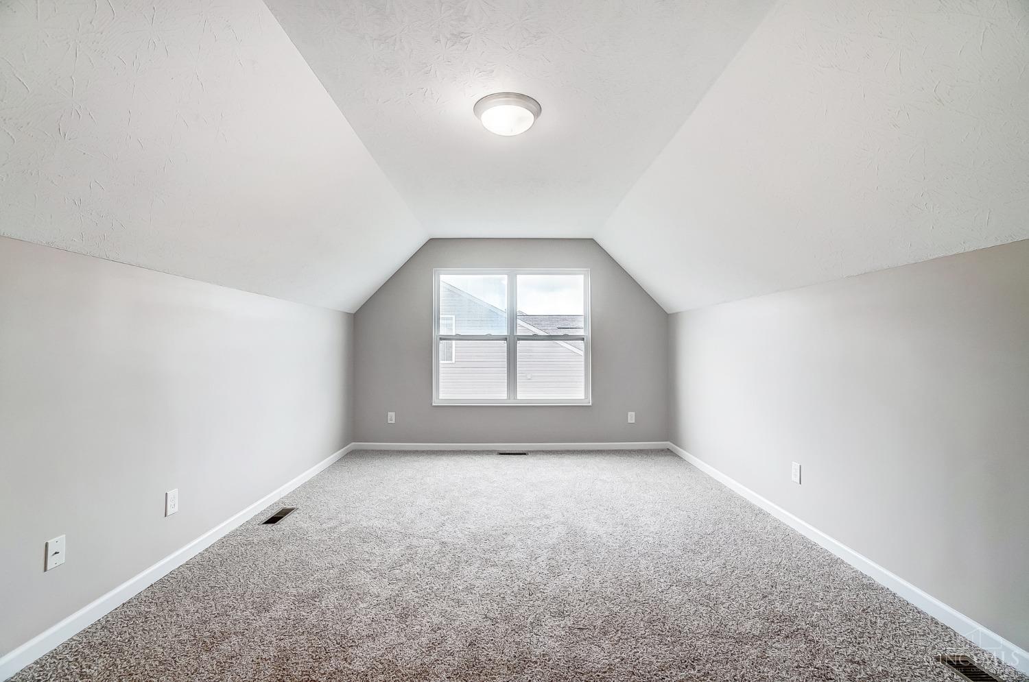 3548 Mourning Dove Woods