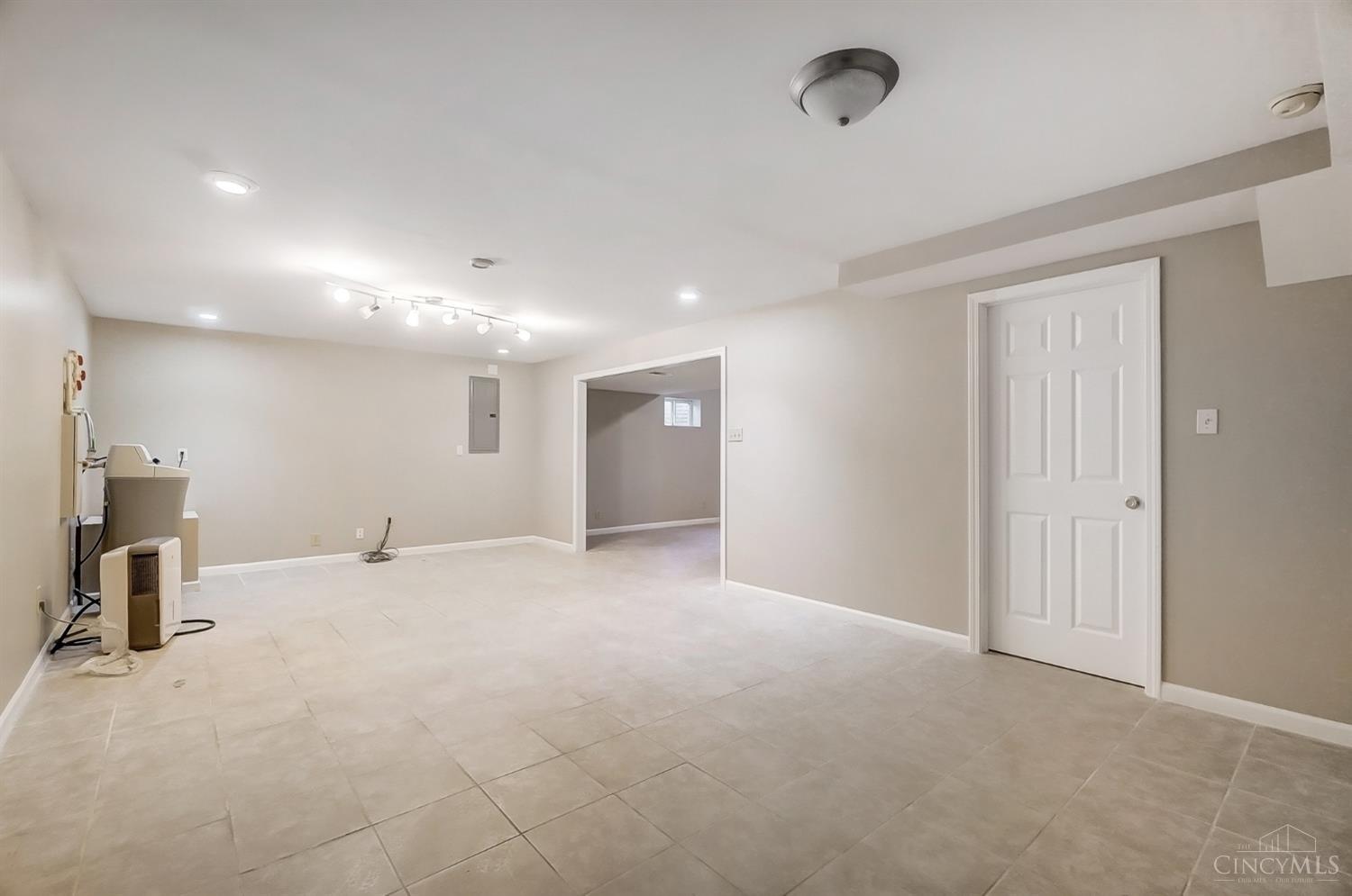 3548 Mourning Dove Woods