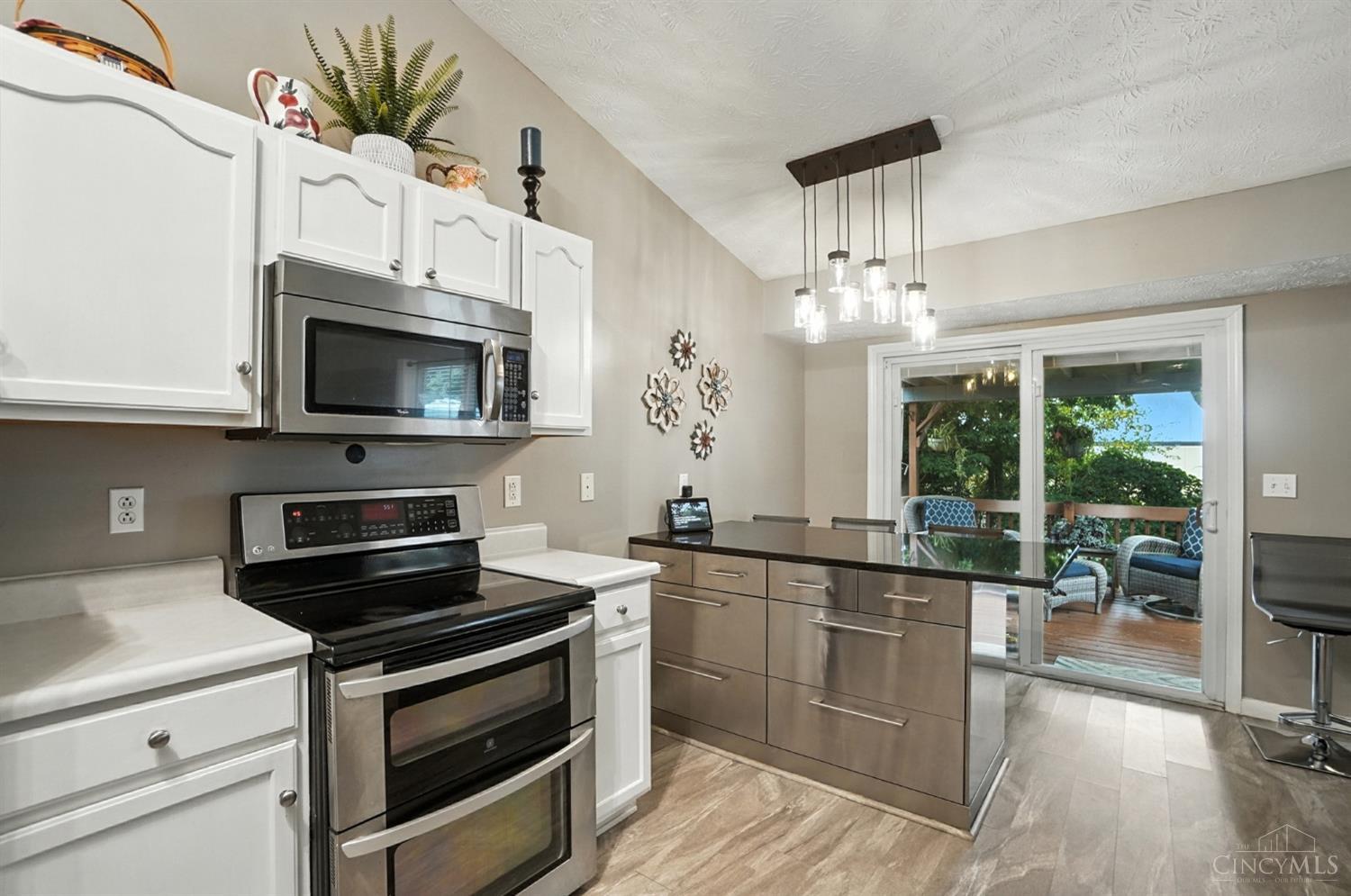 2434 Whisper Drive
