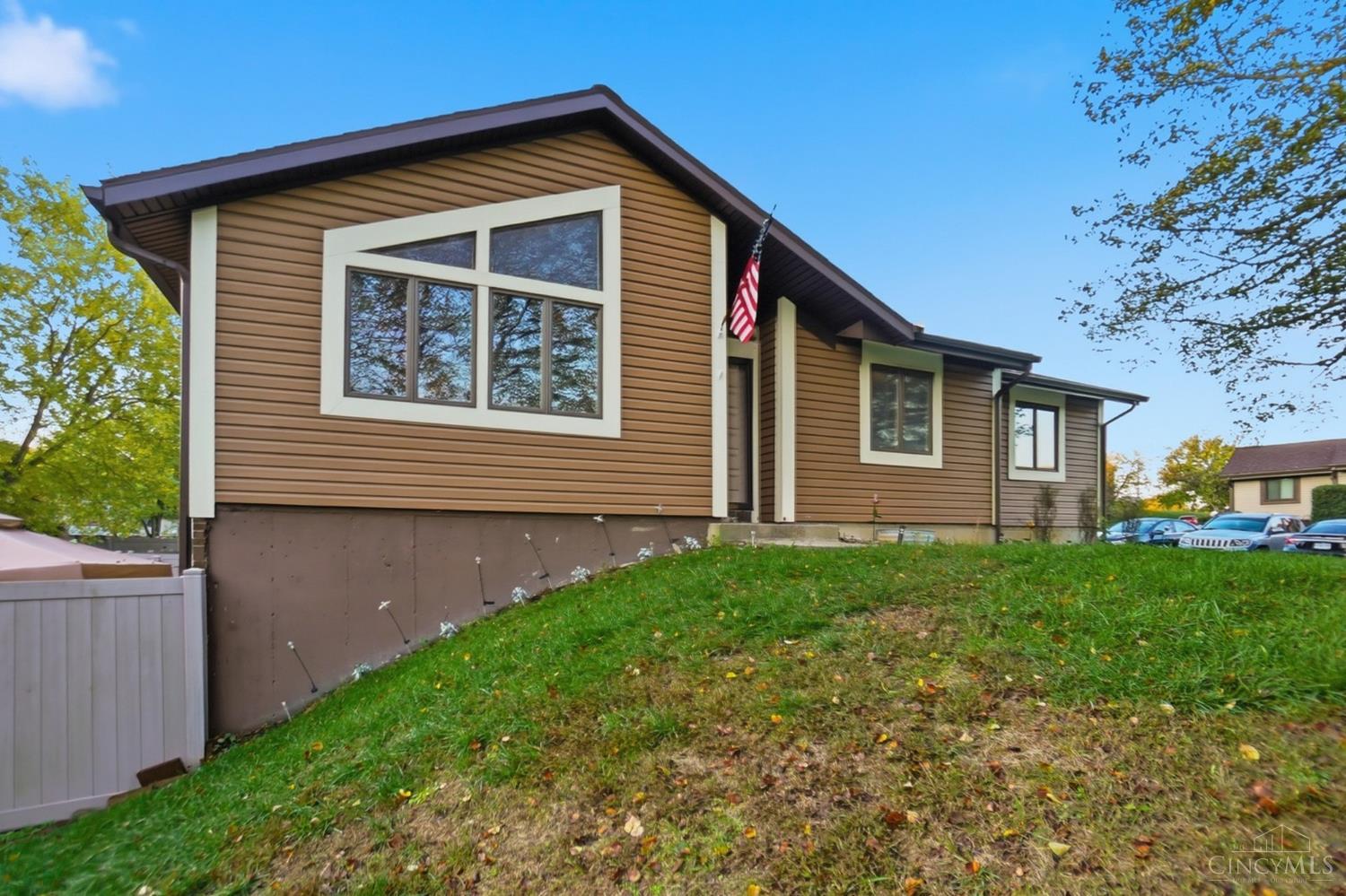6042 Cinnamon Tree Court