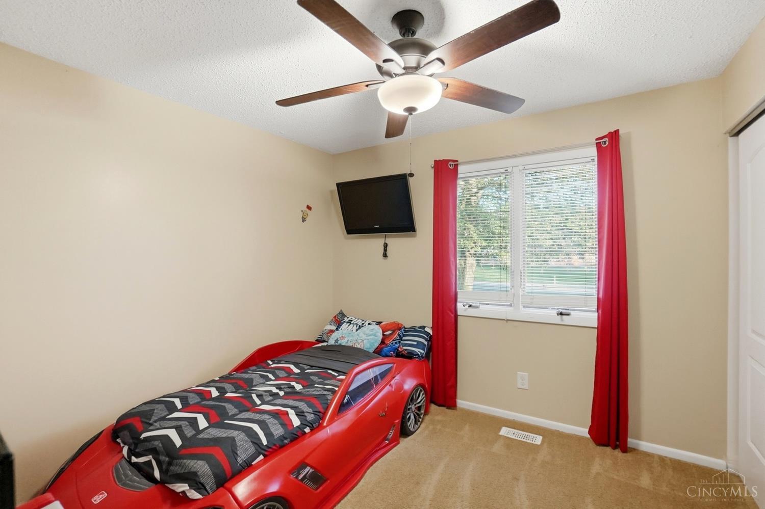 6042 Cinnamon Tree Court