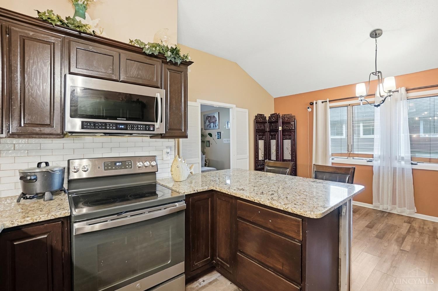 6042 Cinnamon Tree Court