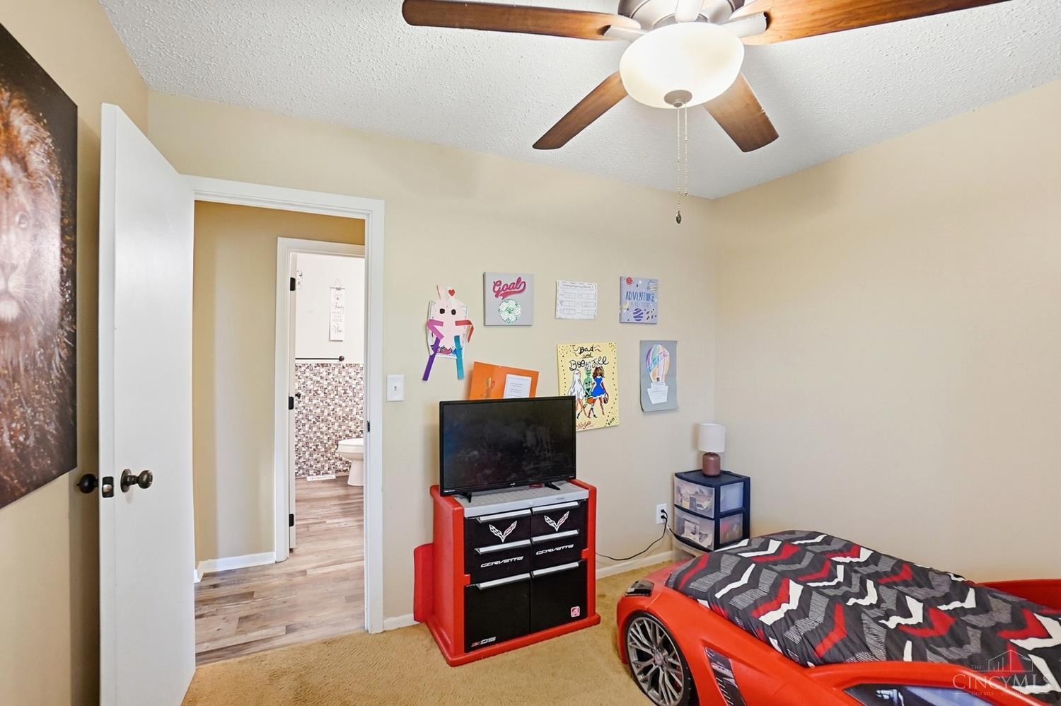 6042 Cinnamon Tree Court