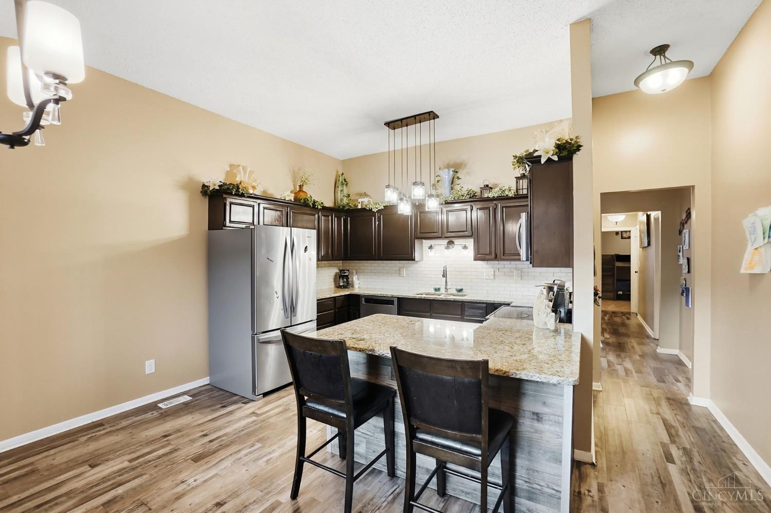 6042 Cinnamon Tree Court
