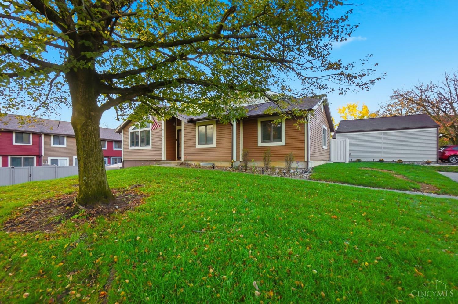 6042 Cinnamon Tree Court