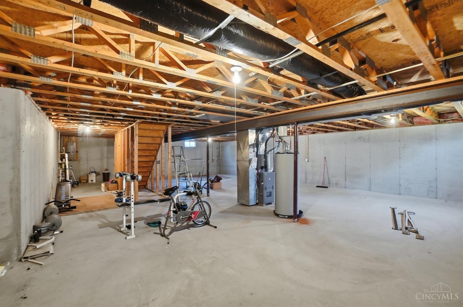 22 Meadowcrest Drive