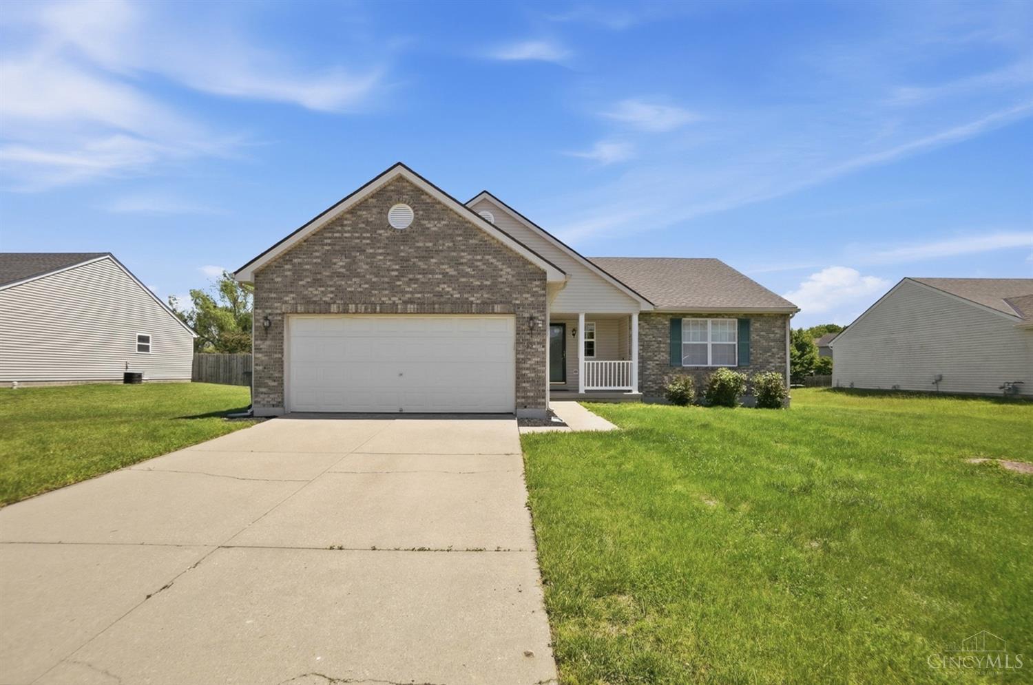 22 Meadowcrest Drive