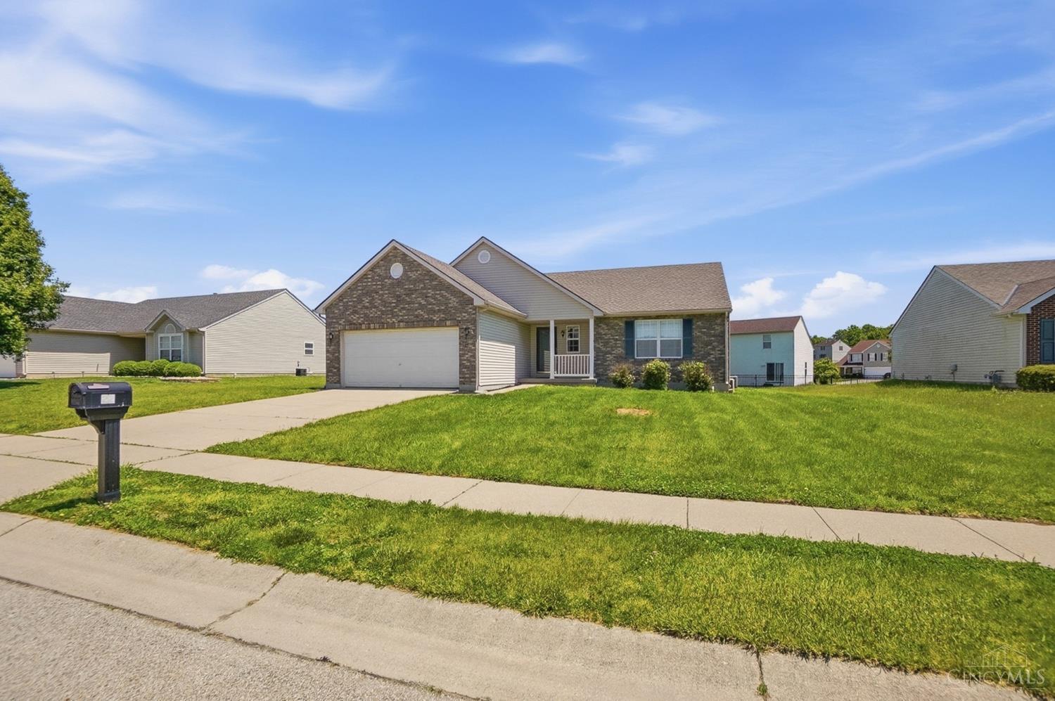 22 Meadowcrest Drive
