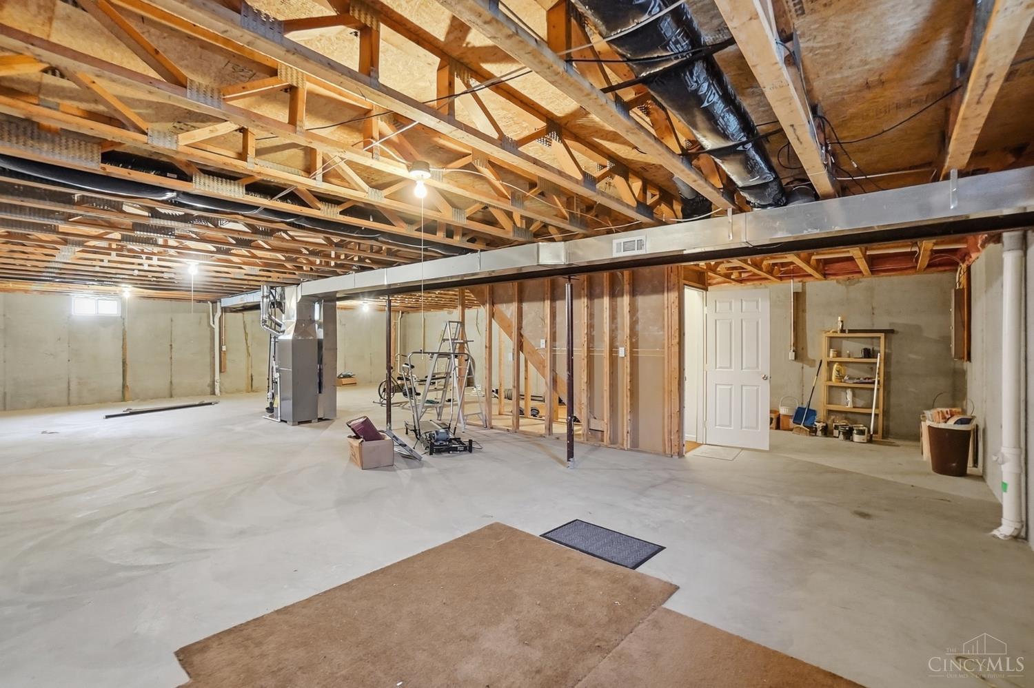 22 Meadowcrest Drive