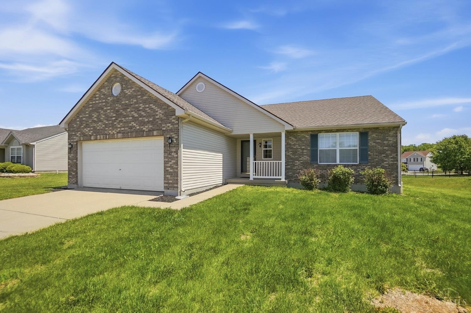 22 Meadowcrest Drive