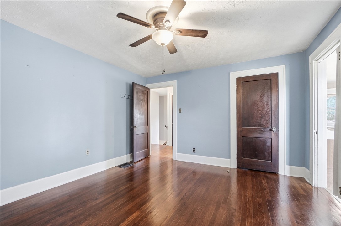 111 N Sutphin Street