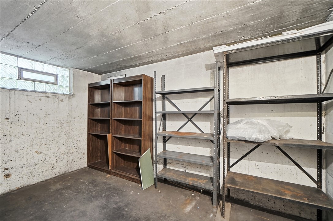111 N Sutphin Street