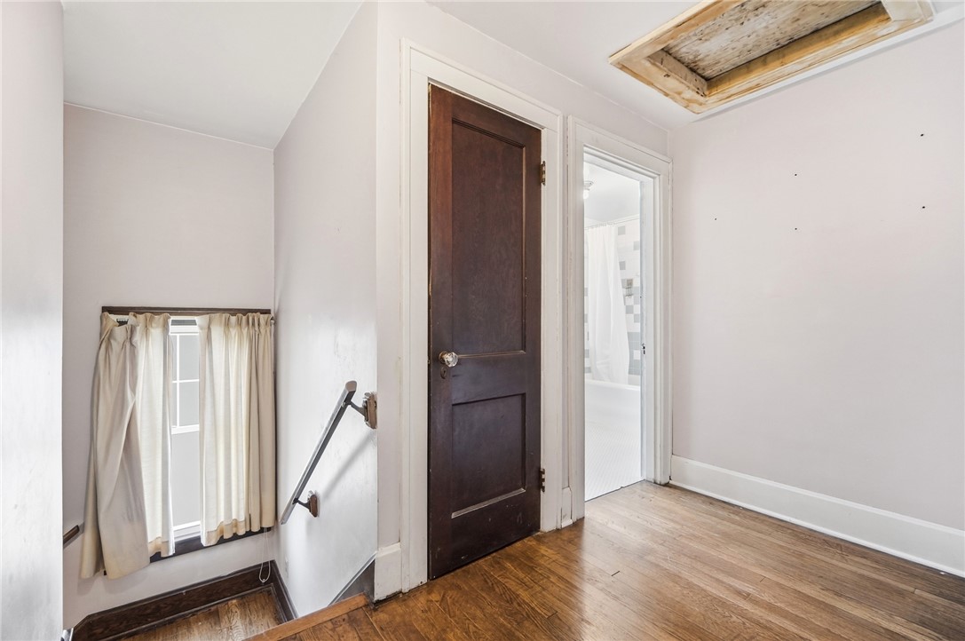 111 N Sutphin Street