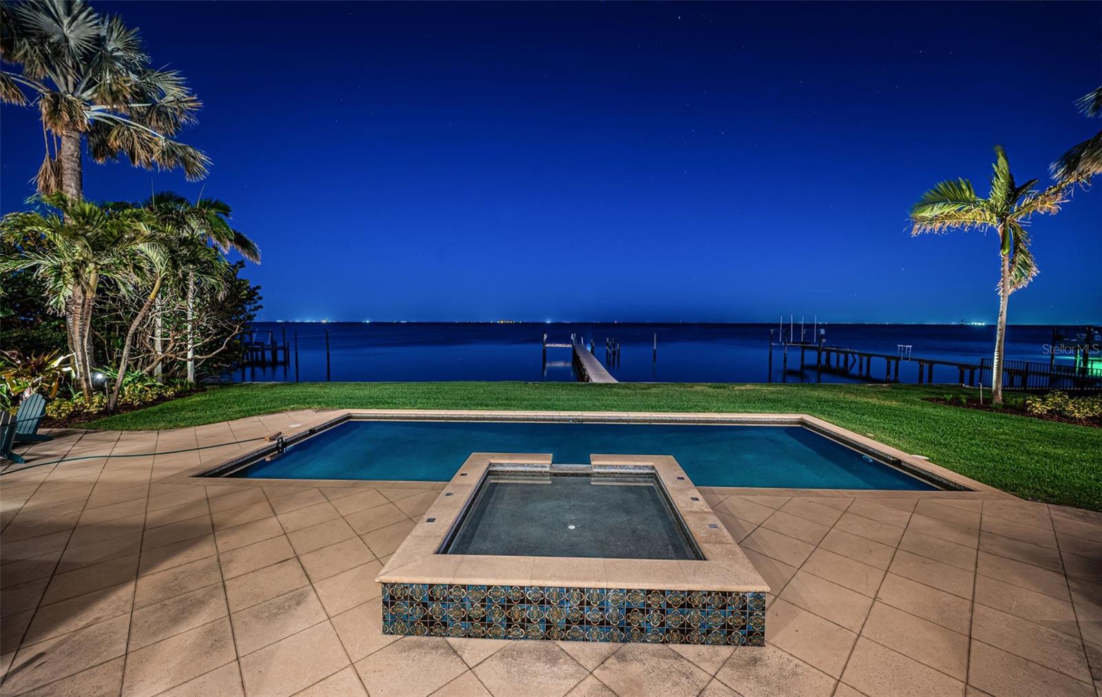 3901 BAYSHORE BLVD NE