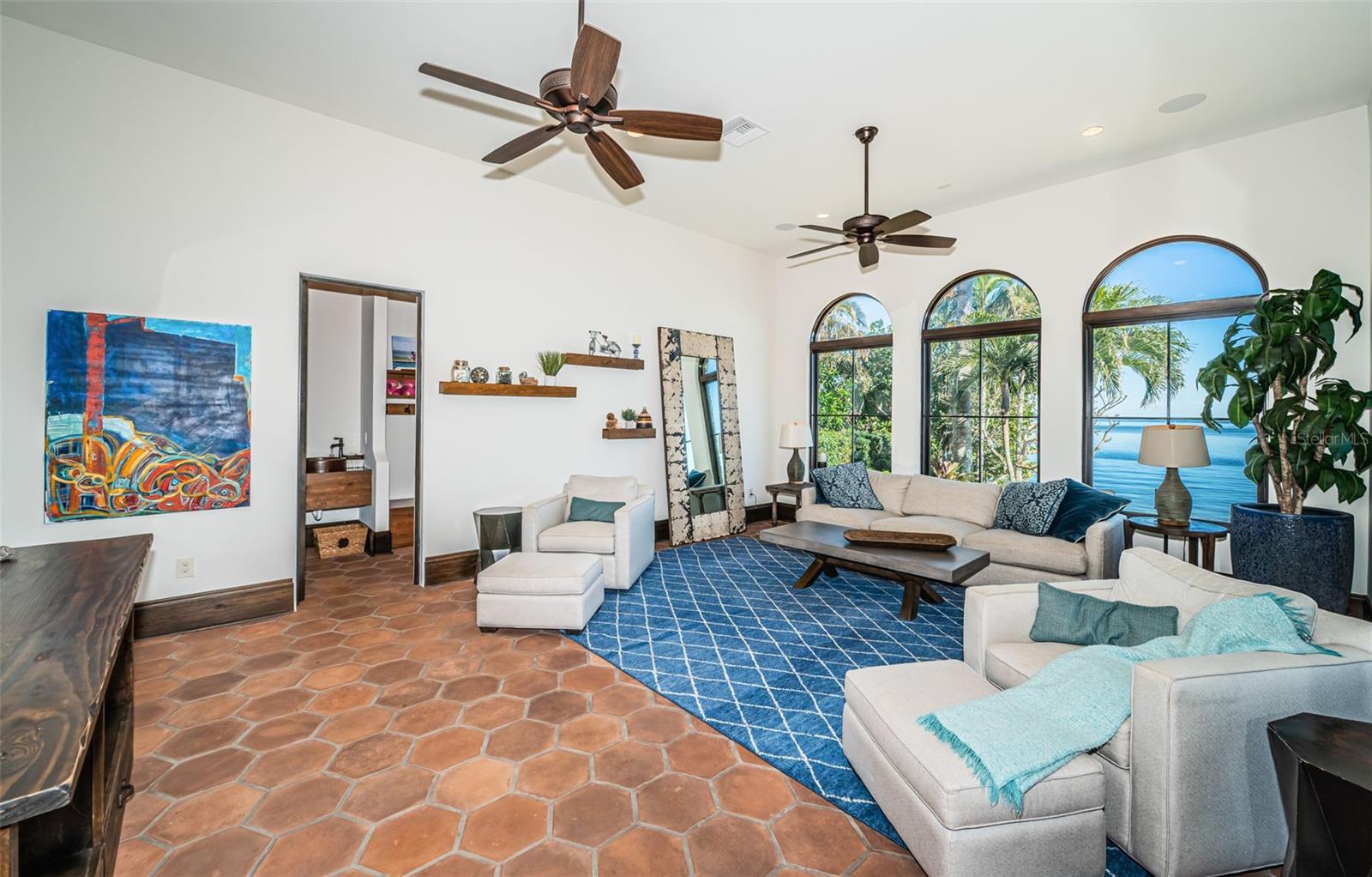 3901 BAYSHORE BLVD NE