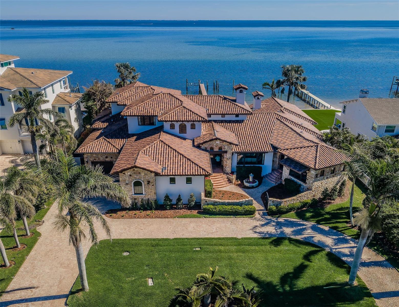 3901 BAYSHORE BLVD NE