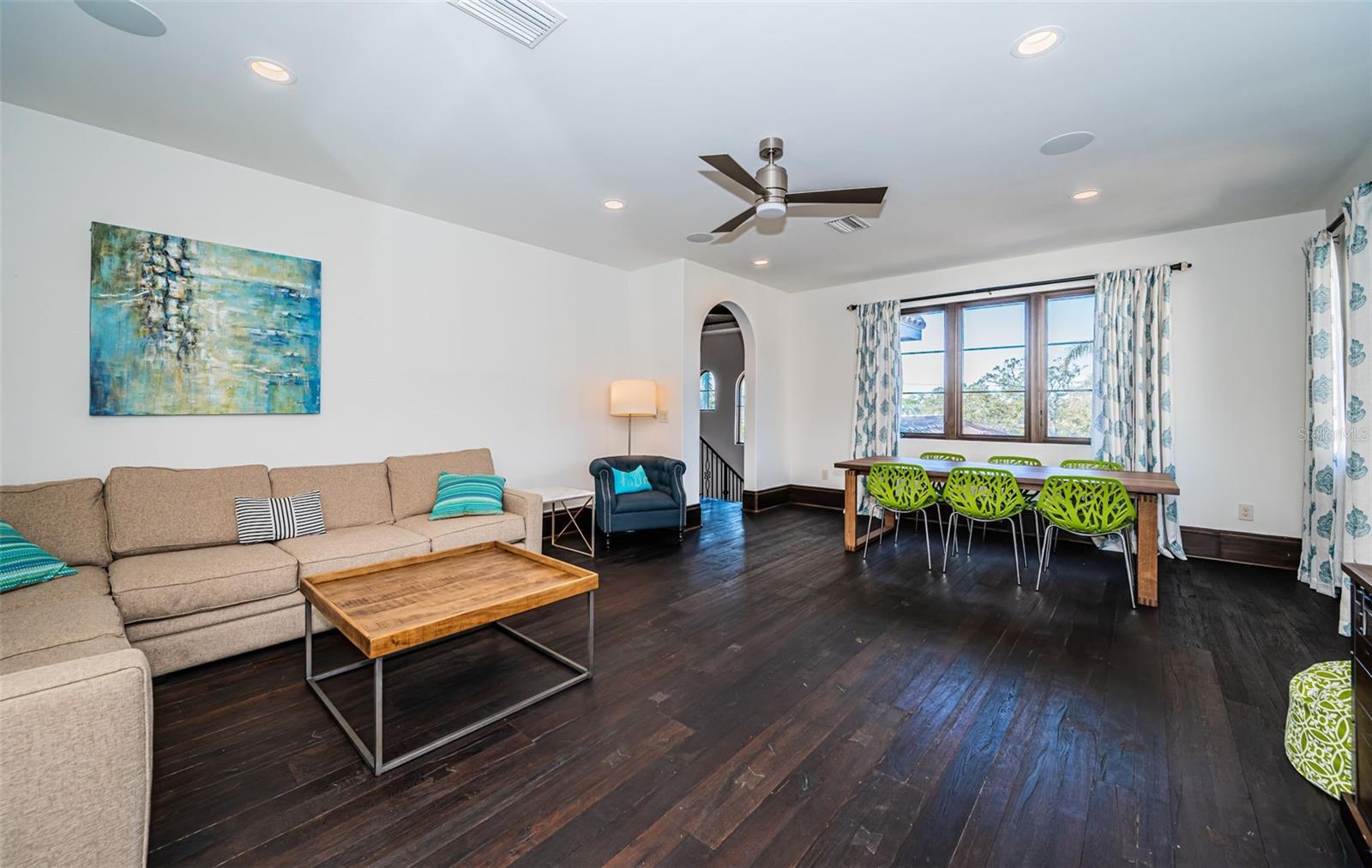3901 BAYSHORE BLVD NE