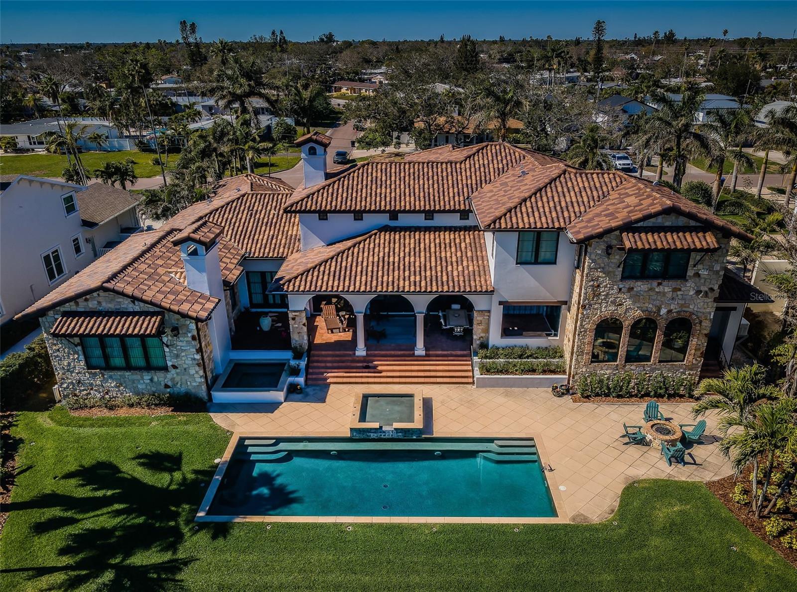 3901 BAYSHORE BLVD NE