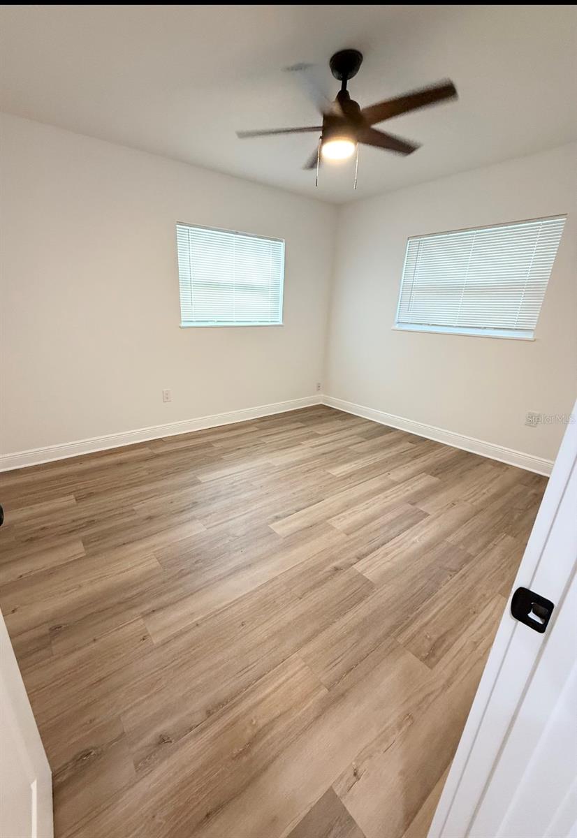 3309 W KATHLEEN ST