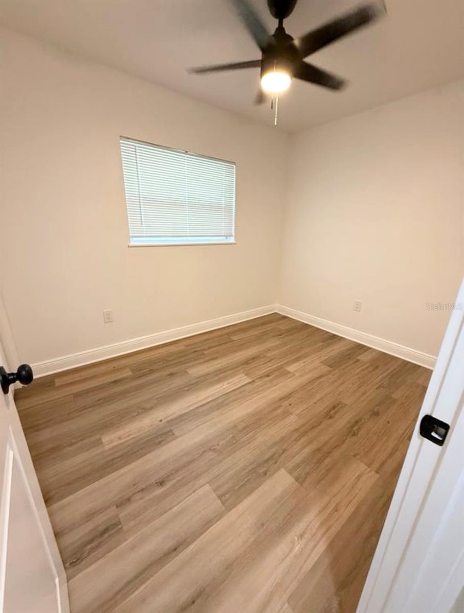 3309 W KATHLEEN ST
