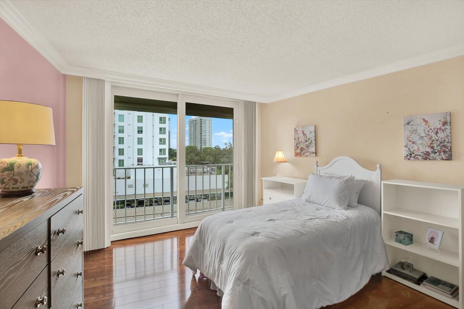 2611 BAYSHORE BLVD #501