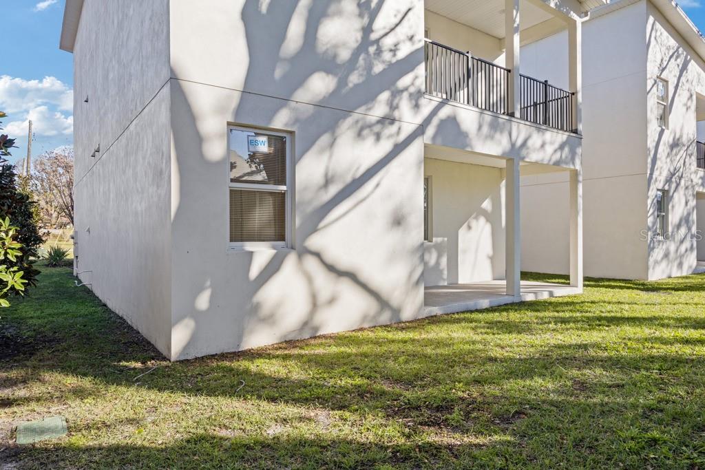 4208 N MANHATTAN AVE #2