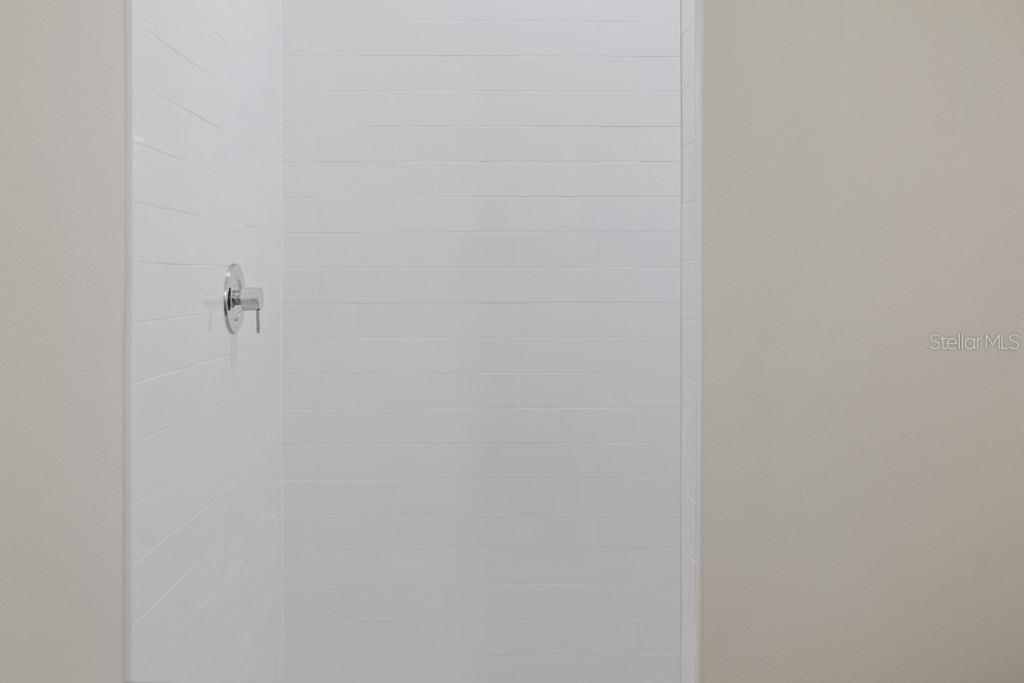 4208 N MANHATTAN AVE #2