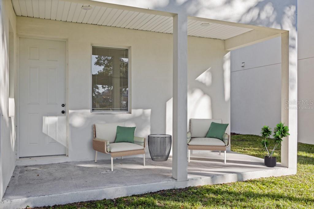 4208 N MANHATTAN AVE #2