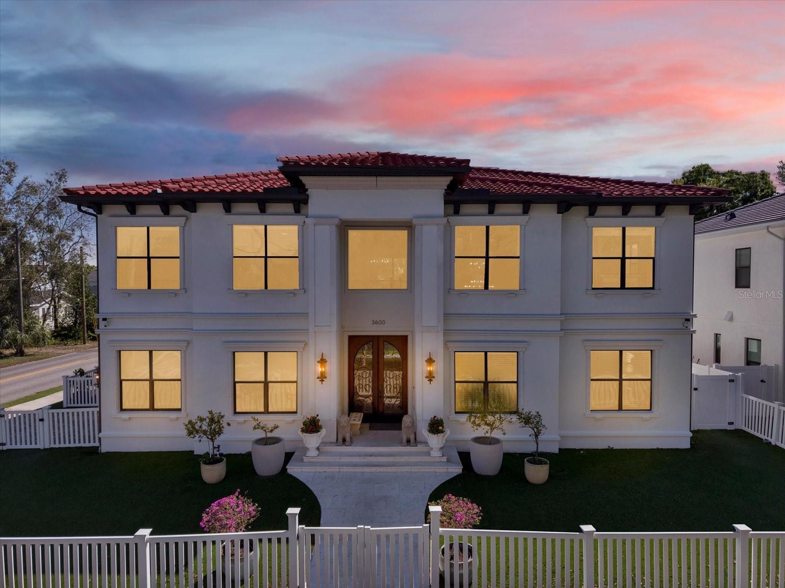 3600 W SAN LUIS ST
