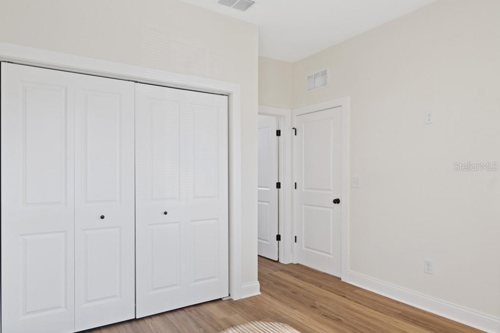 4206 N MANHATTAN AVE #3