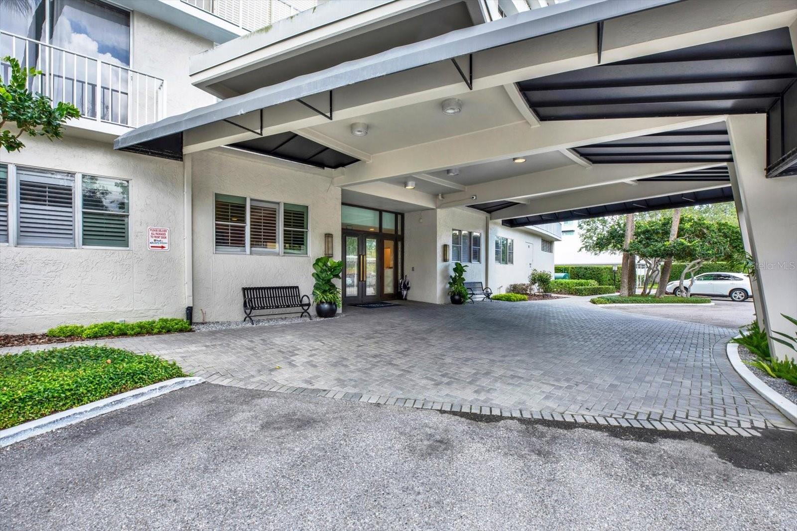 2611 BAYSHORE BLVD #304