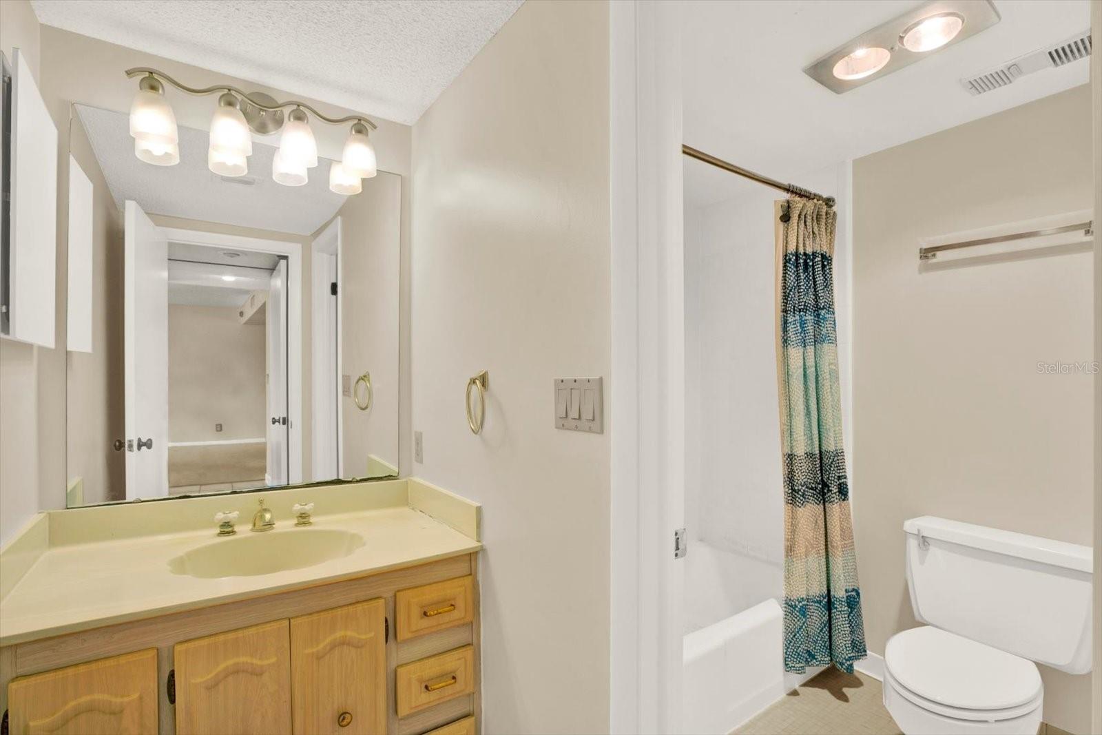 2611 BAYSHORE BLVD #304
