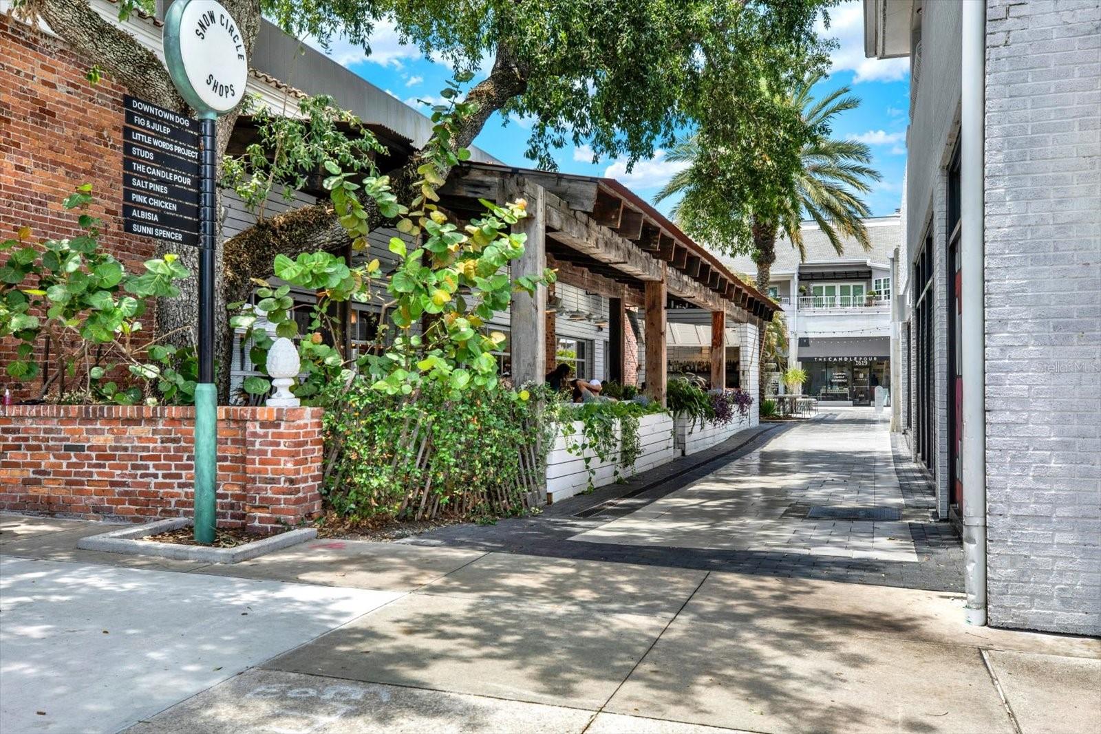 2611 BAYSHORE BLVD #304