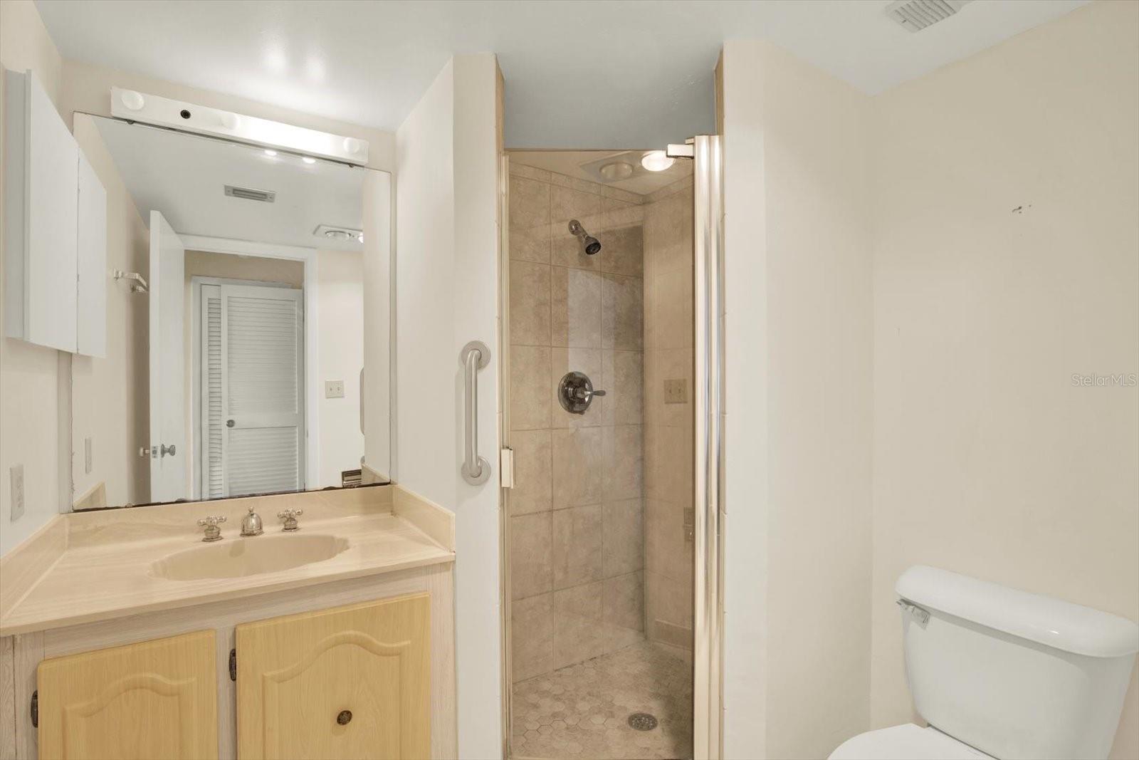 2611 BAYSHORE BLVD #304
