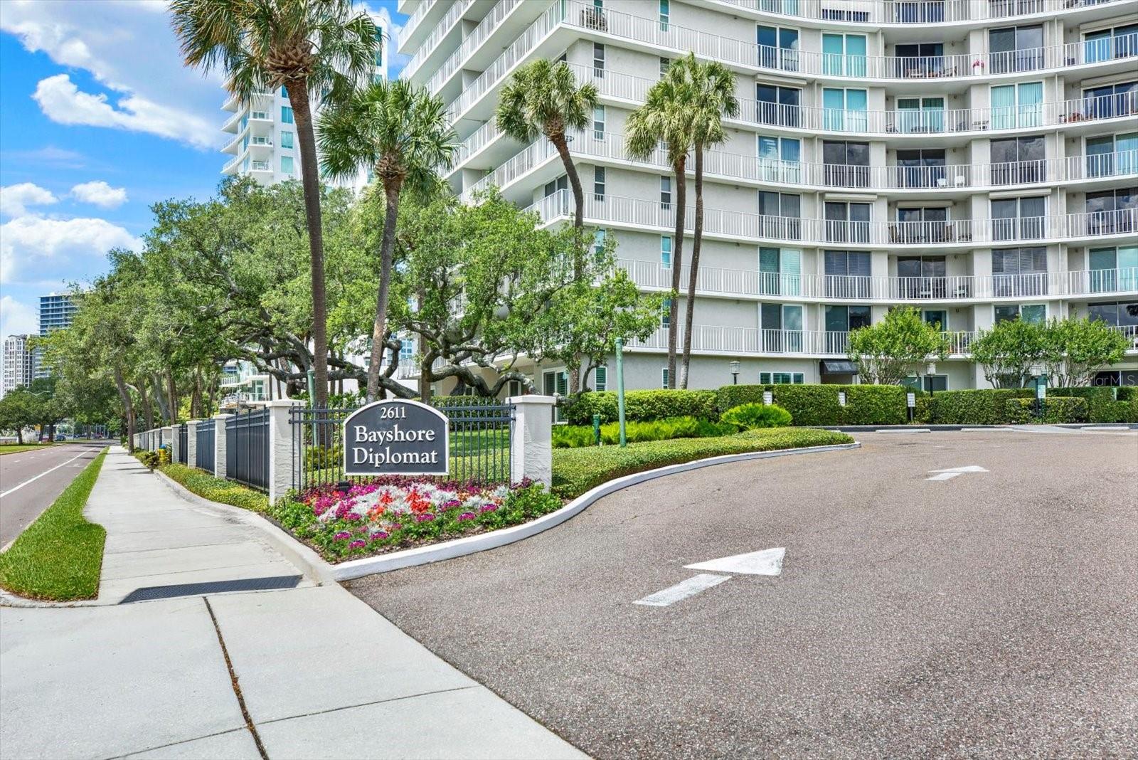 2611 BAYSHORE BLVD #304