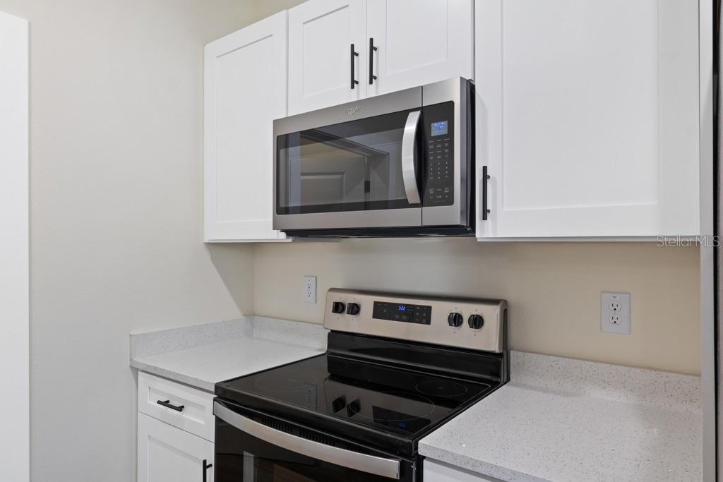 4206 N MANHATTAN AVE #2
