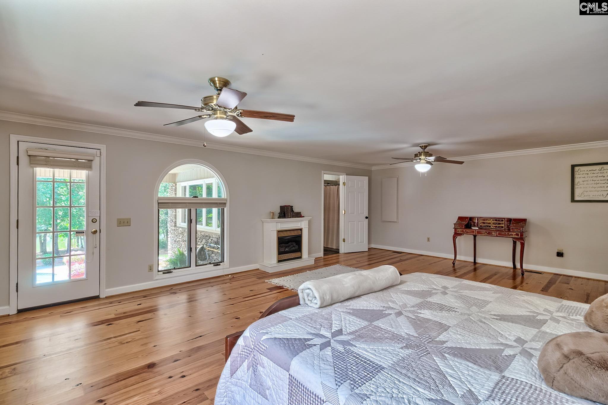 463 Ridge Road