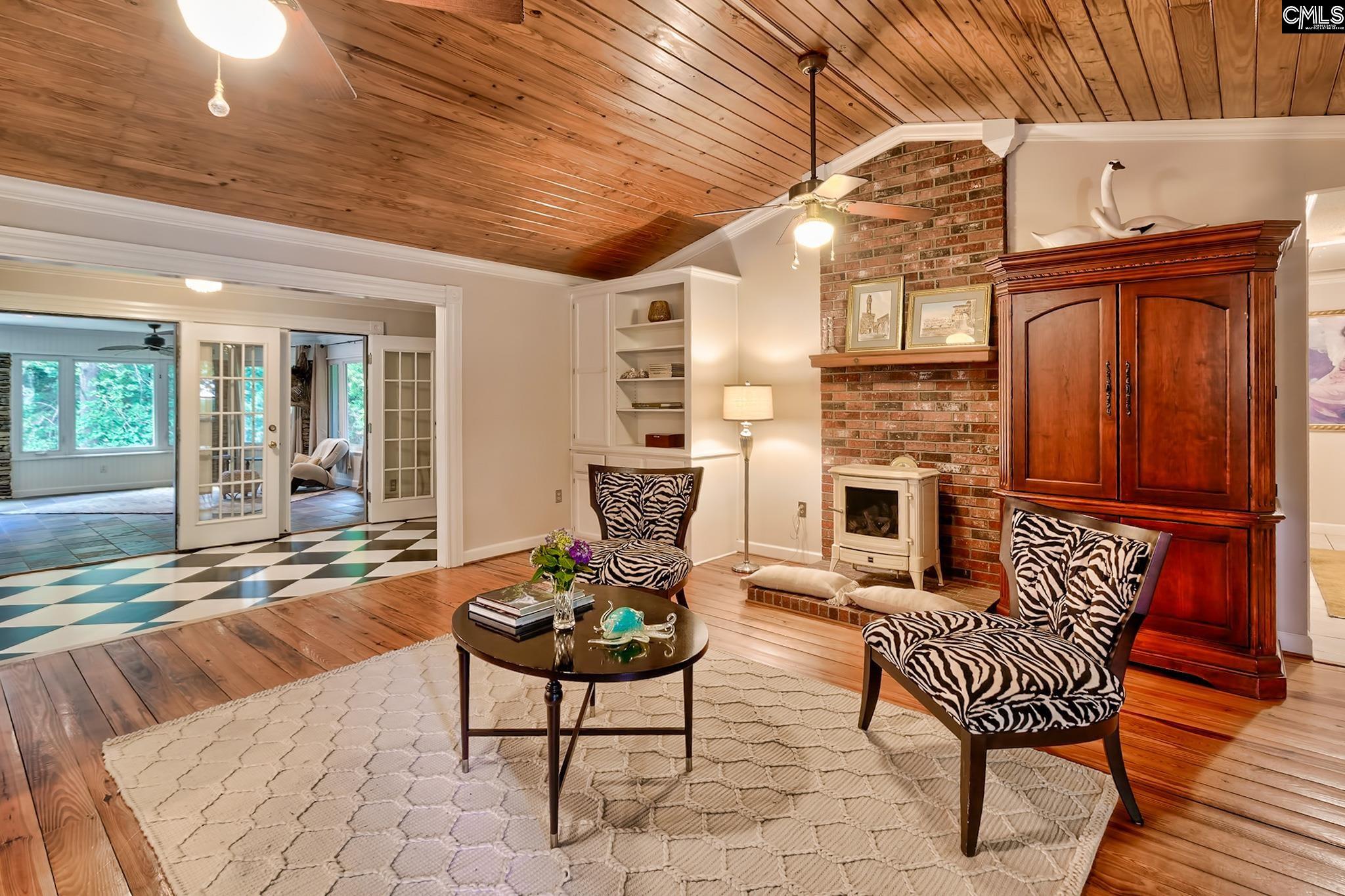 463 Ridge Road