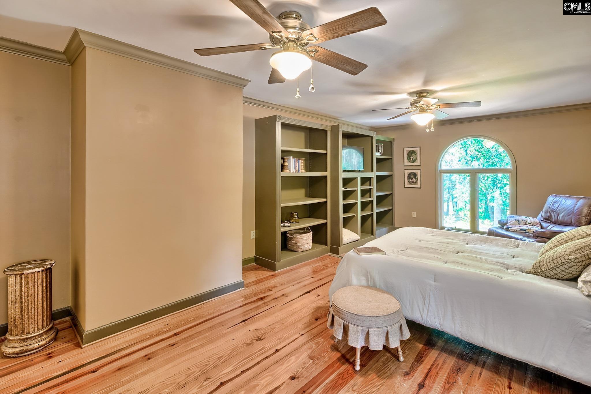463 Ridge Road