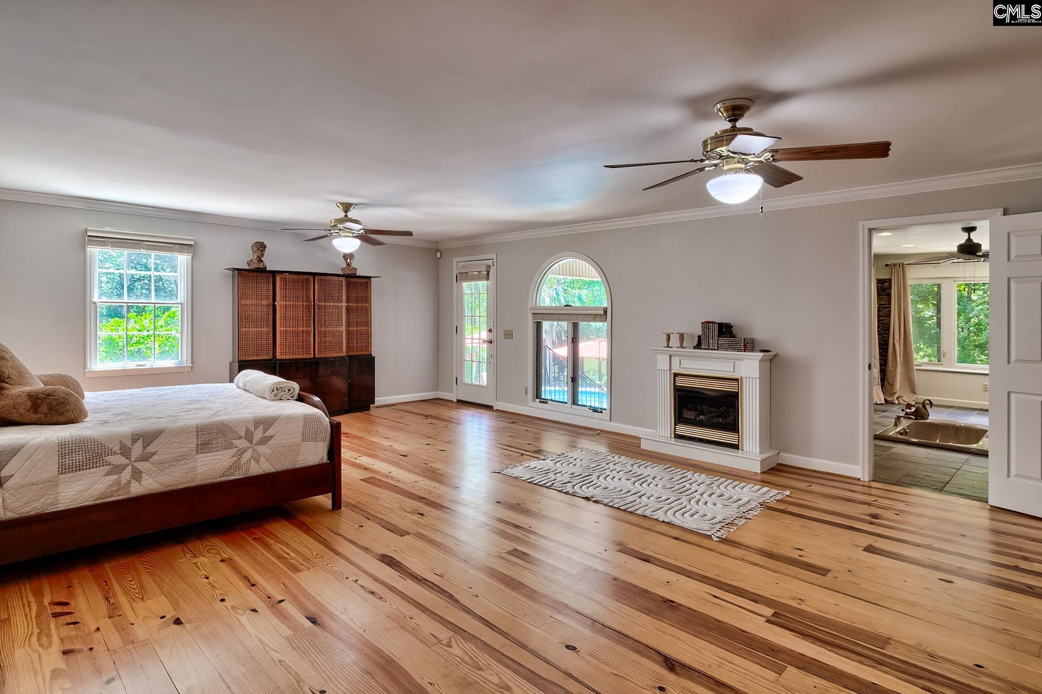 463 Ridge Road