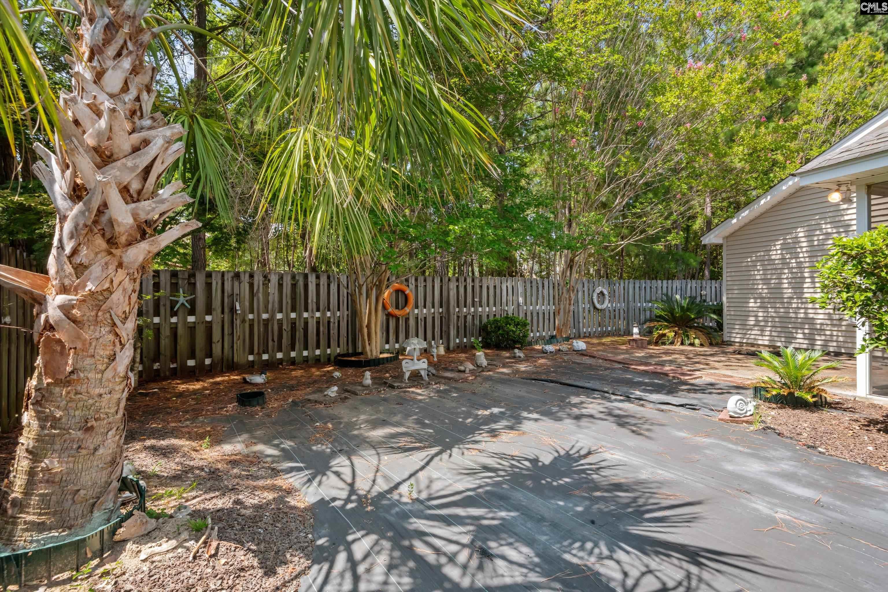 106 Park Meadow Dr.