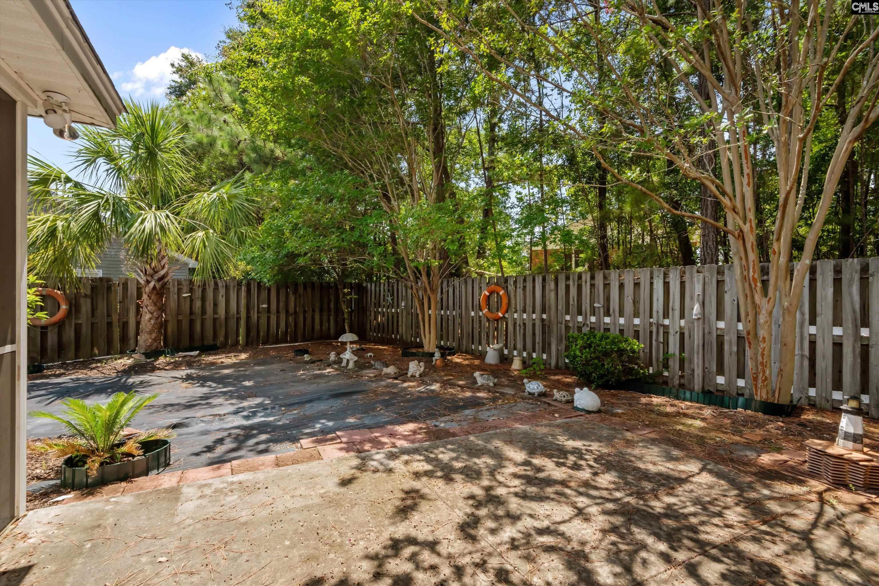 106 Park Meadow Dr.