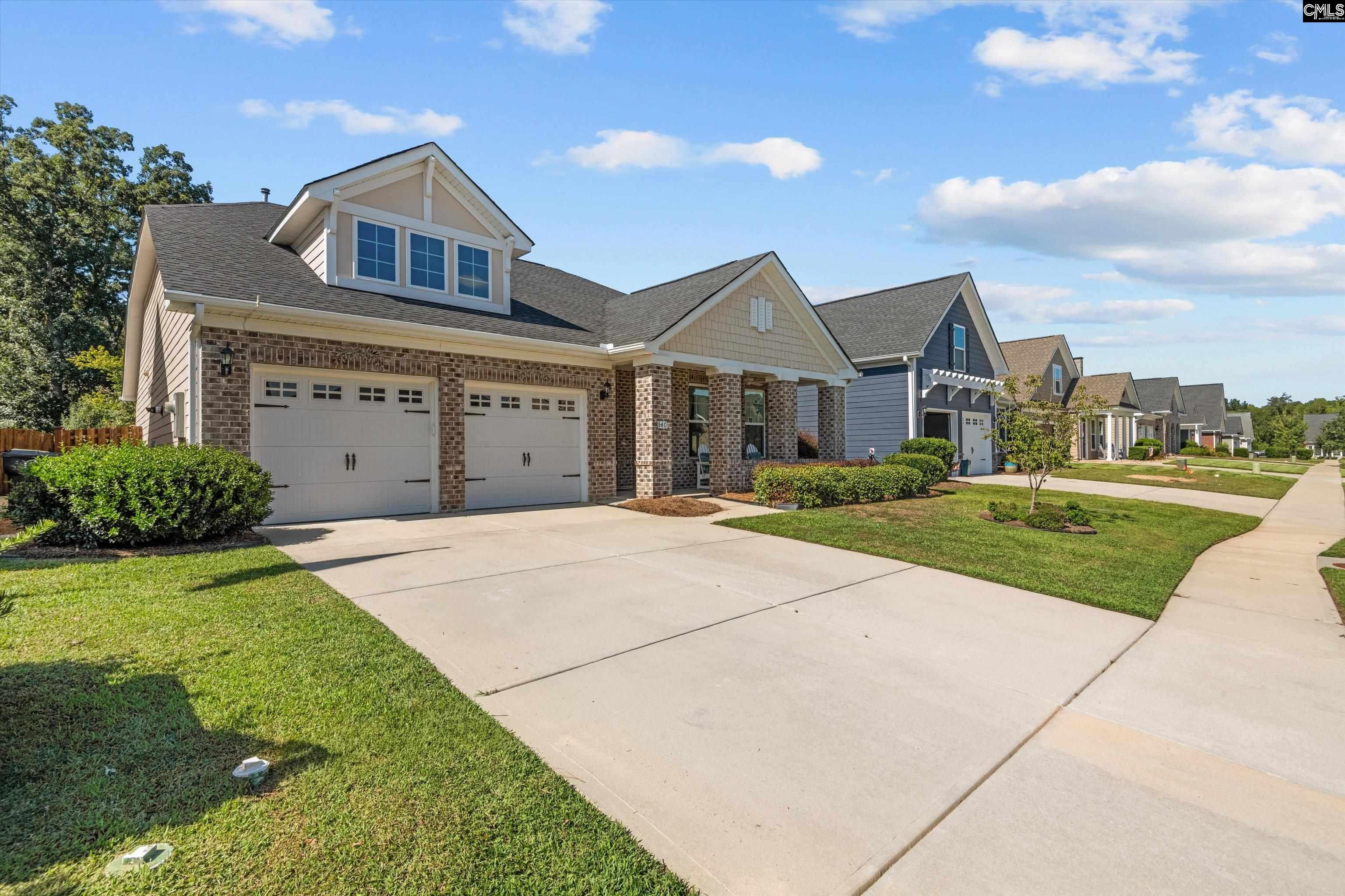140 Fitzwarin Court