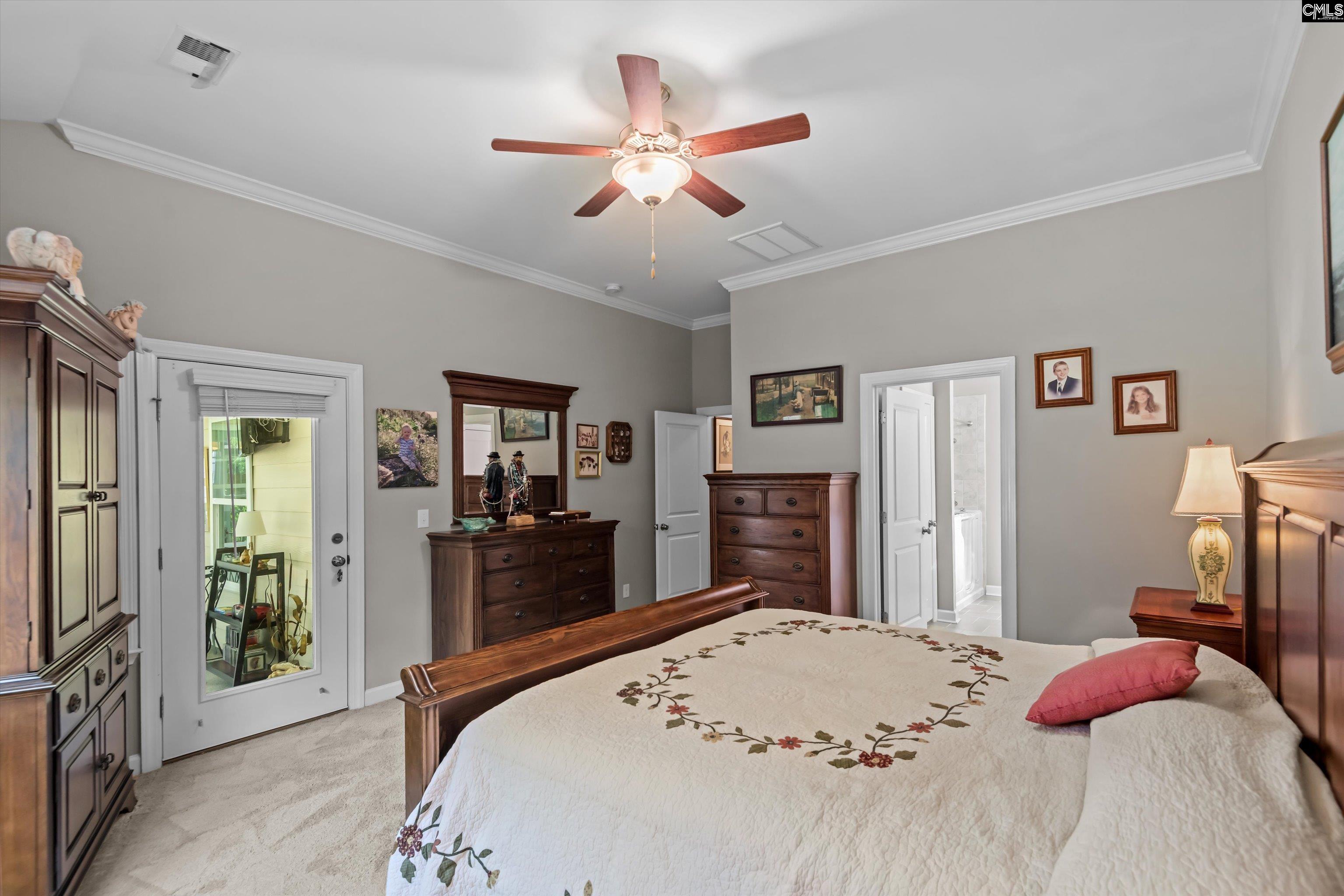 140 Fitzwarin Court