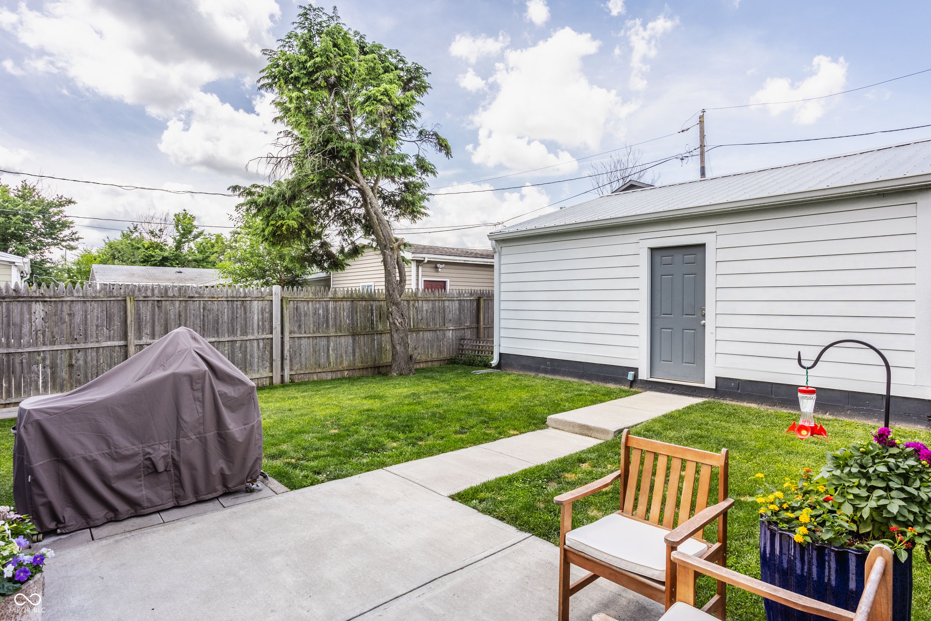 1244 Ringgold Avenue