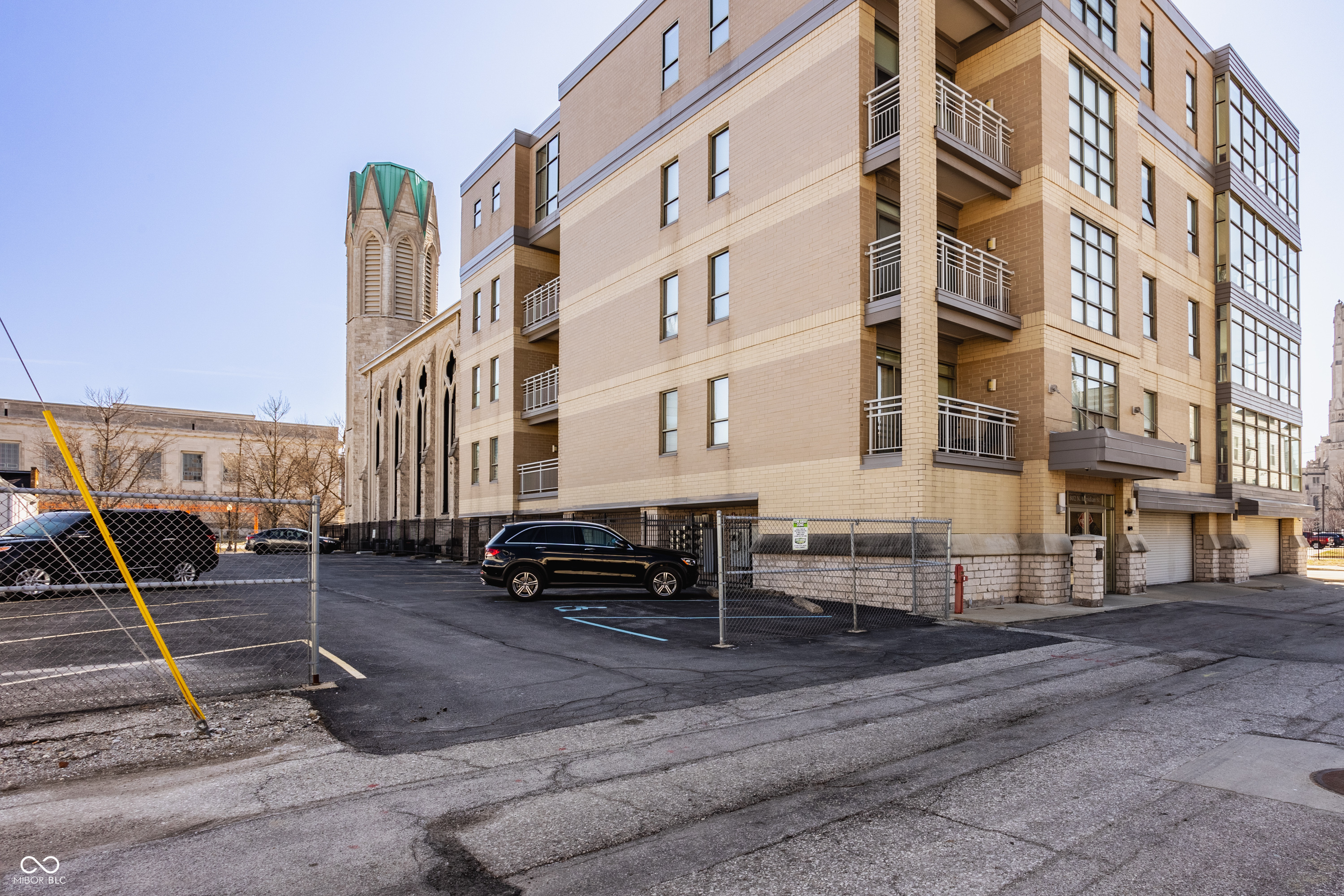 802 N Meridian Street Unit: 103