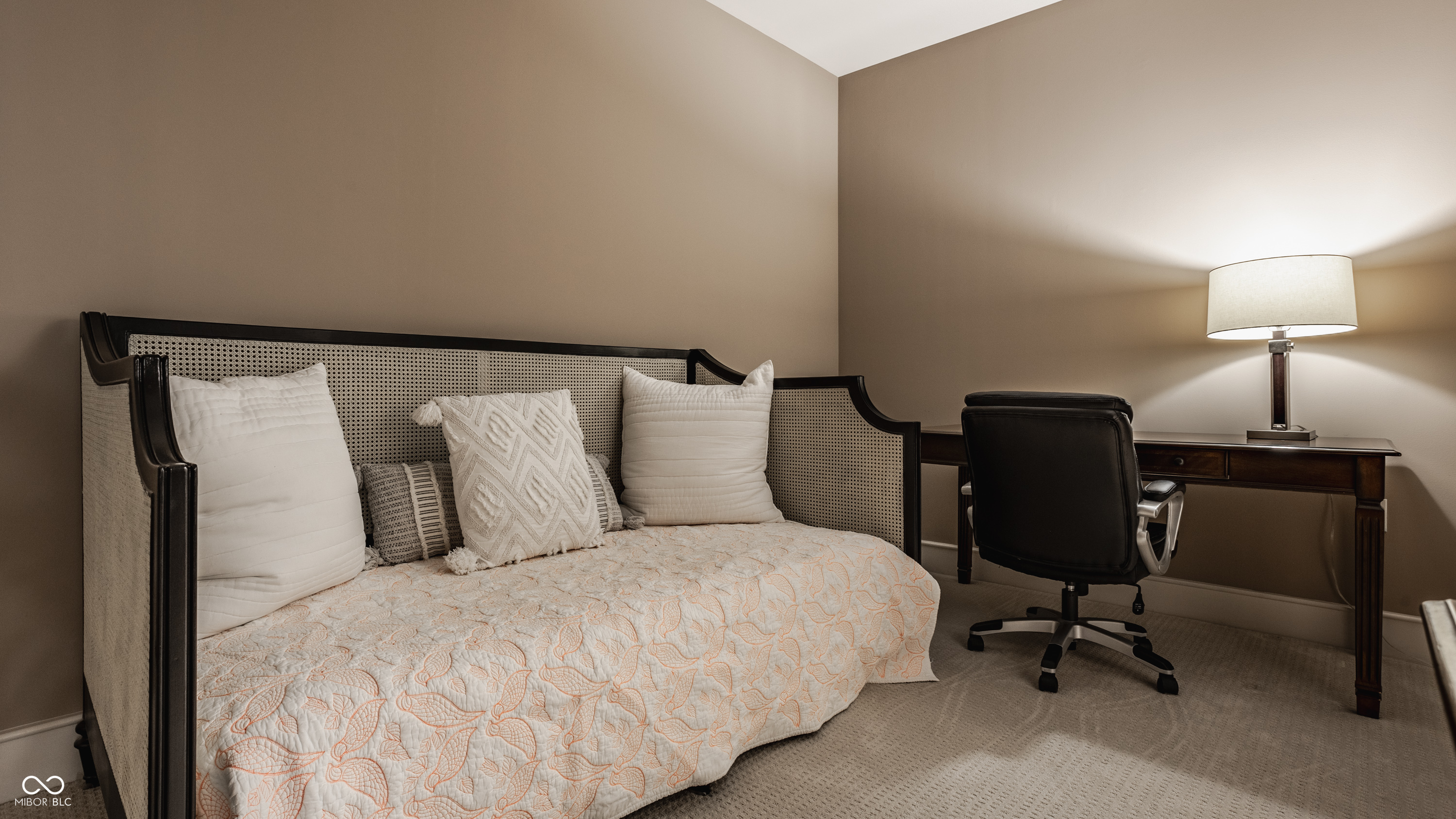 802 N Meridian Street Unit: 103