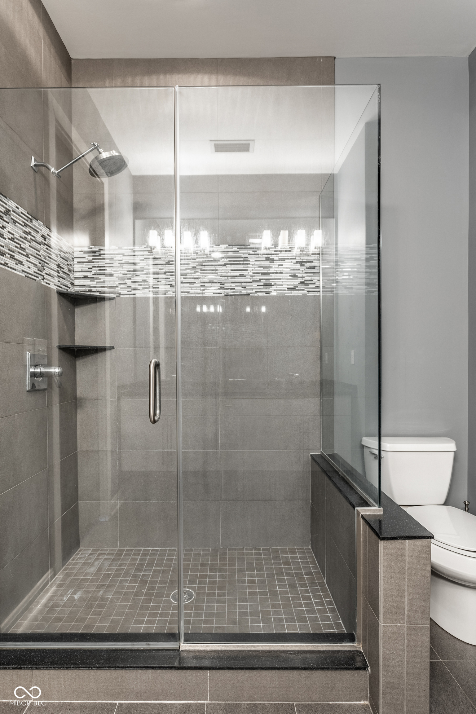 1 Virginia Avenue Unit: APT 607