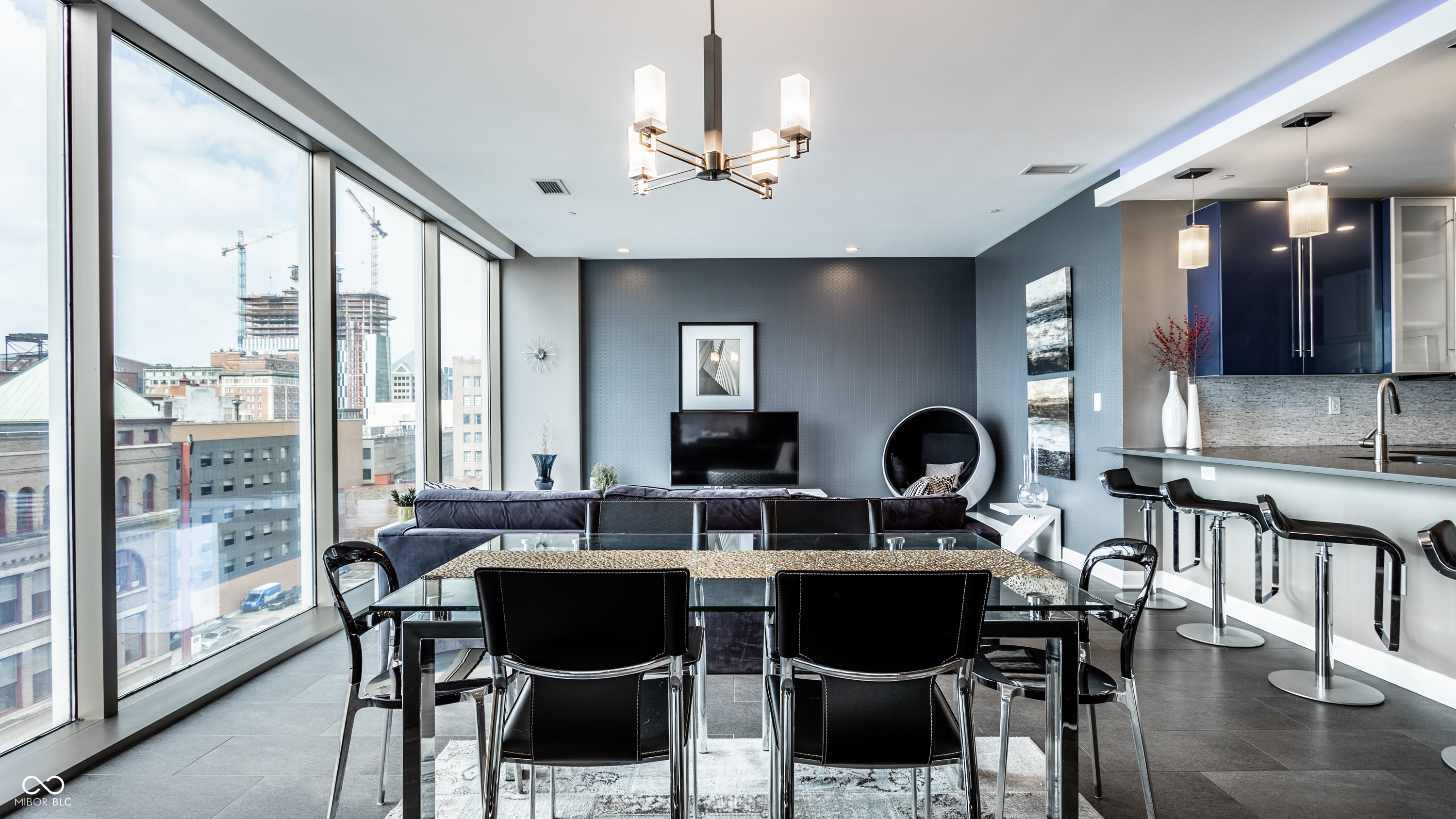 1 Virginia Avenue Unit: APT 607