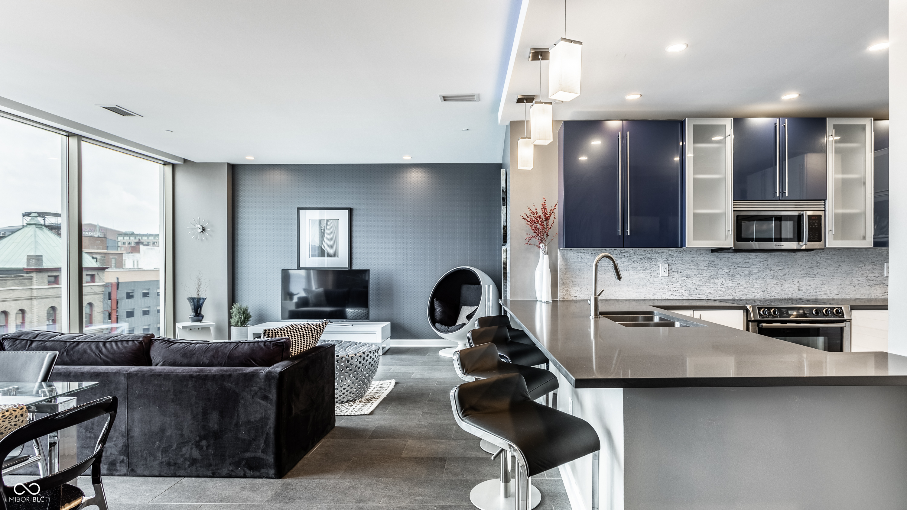 1 Virginia Avenue Unit: APT 607